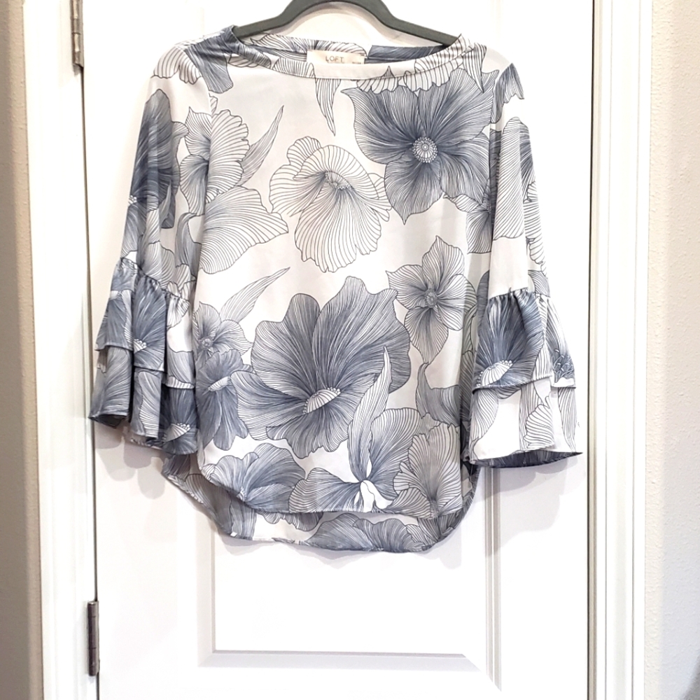 Loft Bell-Sleeve Top size XSP